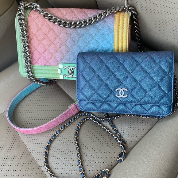 (TRADED) Auth Old Medium Rainbow Chanel Boy Flap - Picture 8 of 8